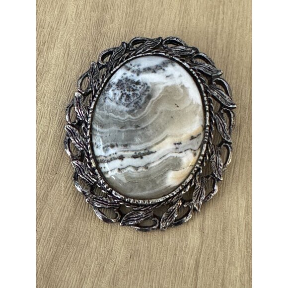 Dendritic Jasper Vintage Brooch Pin Gray & White Stone Metal Frame 2" x 2.5" - Picture 5 of 7